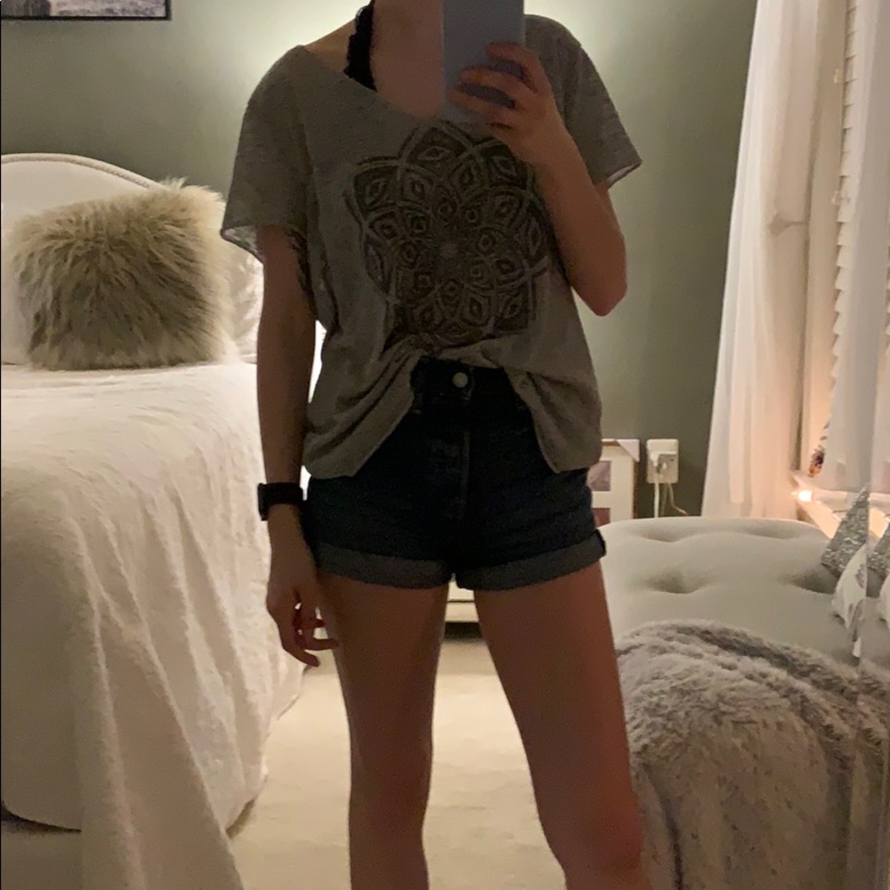 Gray Graphic Tee